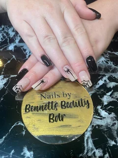 Photo Bennett's Beauty Bar