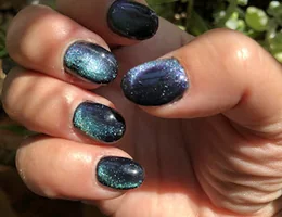 Glamour Nails