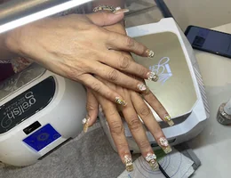 Joy Nail Salon