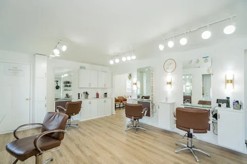 Photo Lauren Elizabeth Salon