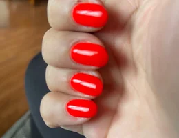 Q's Nails