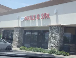 Yoopi Nails & Spa