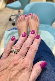 Photo Deluxe Nails and Spa