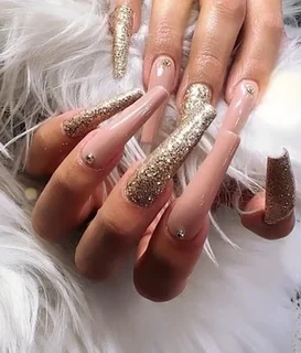 Photo Luminous Nails