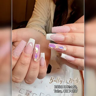 Photo Bally's Nails & Spa