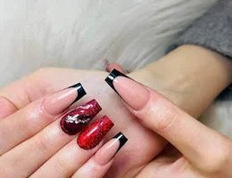 Elegant Nails Salon