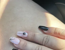 TT Nails