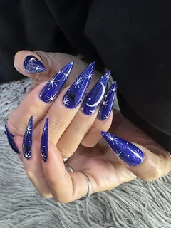 Photo Luminous Nails