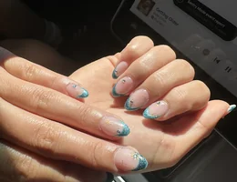 STAR NAILS & SPA