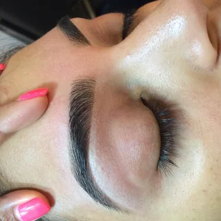 Photo VICTORIA’S Brows & Beauty- Arboretum