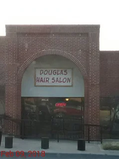 Photo Douglas Hair Salon