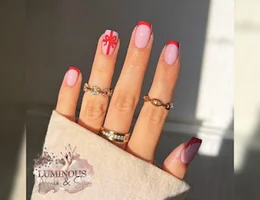 Luminous Nails & Spa