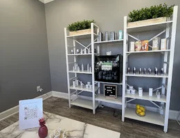 ikonick Wax & Beauty Bar