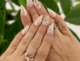 DIVINE NAIL BAR