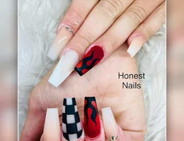 Honest nails and Spa