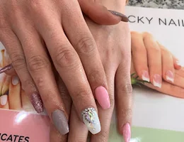 Lucky Nails