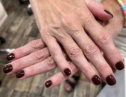 64 Nails and Spa