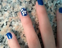 Da-Vi Nails