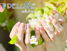 Deluxe Nails & Spa