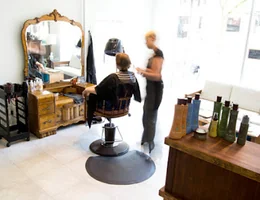 Betty Green Salon