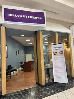 Photo Brand Eyebrows Threading