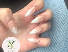 Jasmine Nails