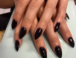 Ideal Nail & Spa