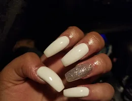 Nails For U